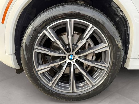 Certified 2024 BMW X6 xDrive40i w/ Premium Package image 14