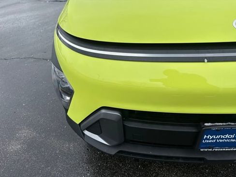 Certified 2025 Hyundai Kona SE image 40