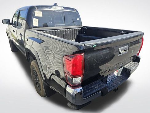 Used 2022 Toyota Tacoma SR5 image 6
