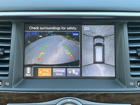 Used 2019 Nissan Armada SL w/ Premium Package image 5