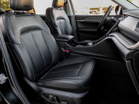 Used 2021 Jeep Grand Cherokee L Limited image 46