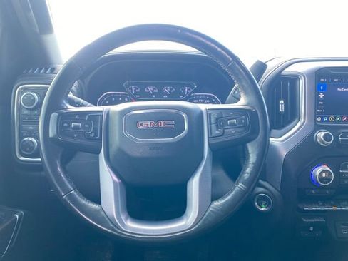 Used 2019 GMC Sierra 1500 SLE image 17