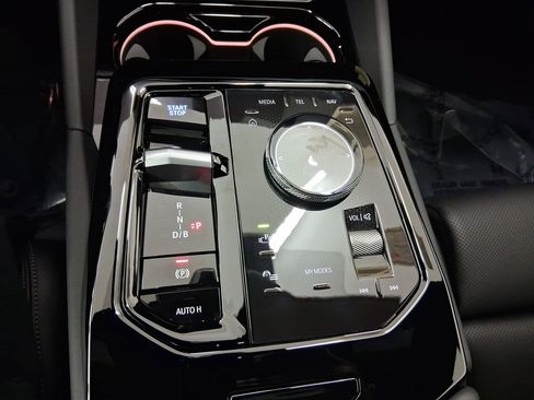 New 2026 BMW i5 eDrive40 RWD image 25