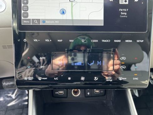 Used 2023 Hyundai Tucson SEL image 17