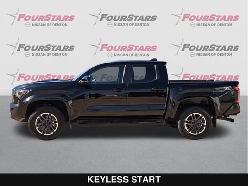 Used 2024 Toyota Tacoma TRD Sport RWD image 8