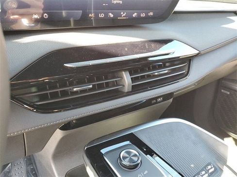 New 2026 Buick Enclave Sport Touring image 23