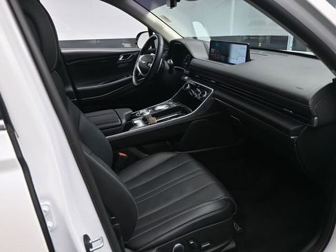Used 2021 Genesis GV80 2.5T RWD image 29