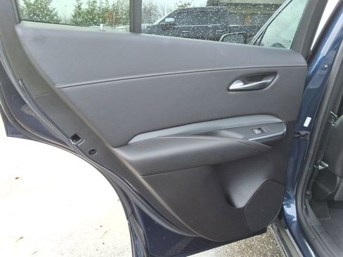 Used 2021 Cadillac XT4 Premium Luxury w/ LPO, Radiant Package image 17