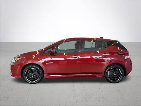 Certified 2024 Nissan Leaf SV Plus FWD image 12