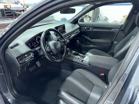 Used 2023 Honda Civic Sport image 27
