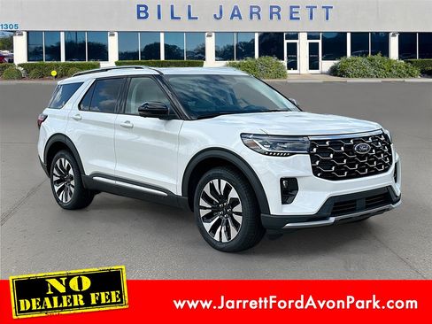 New 2026 Ford Explorer Platinum w/ LUX Leather Package AWD/4WD image 1