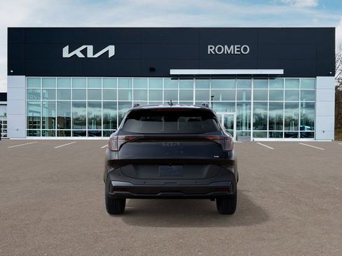 New 2026 Kia Sportage X-Line w/ X-Line Technology Package image 6