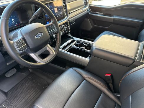 Used 2025 Ford F250 Lariat w/ Chrome Package AWD/4WD image 11