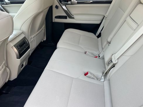 Used 2021 Lexus GX 460 Premium w/ Premium Plus Package AWD/4WD image 29