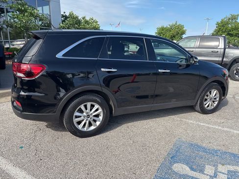Used 2020 Kia Sorento LX FWD image 27