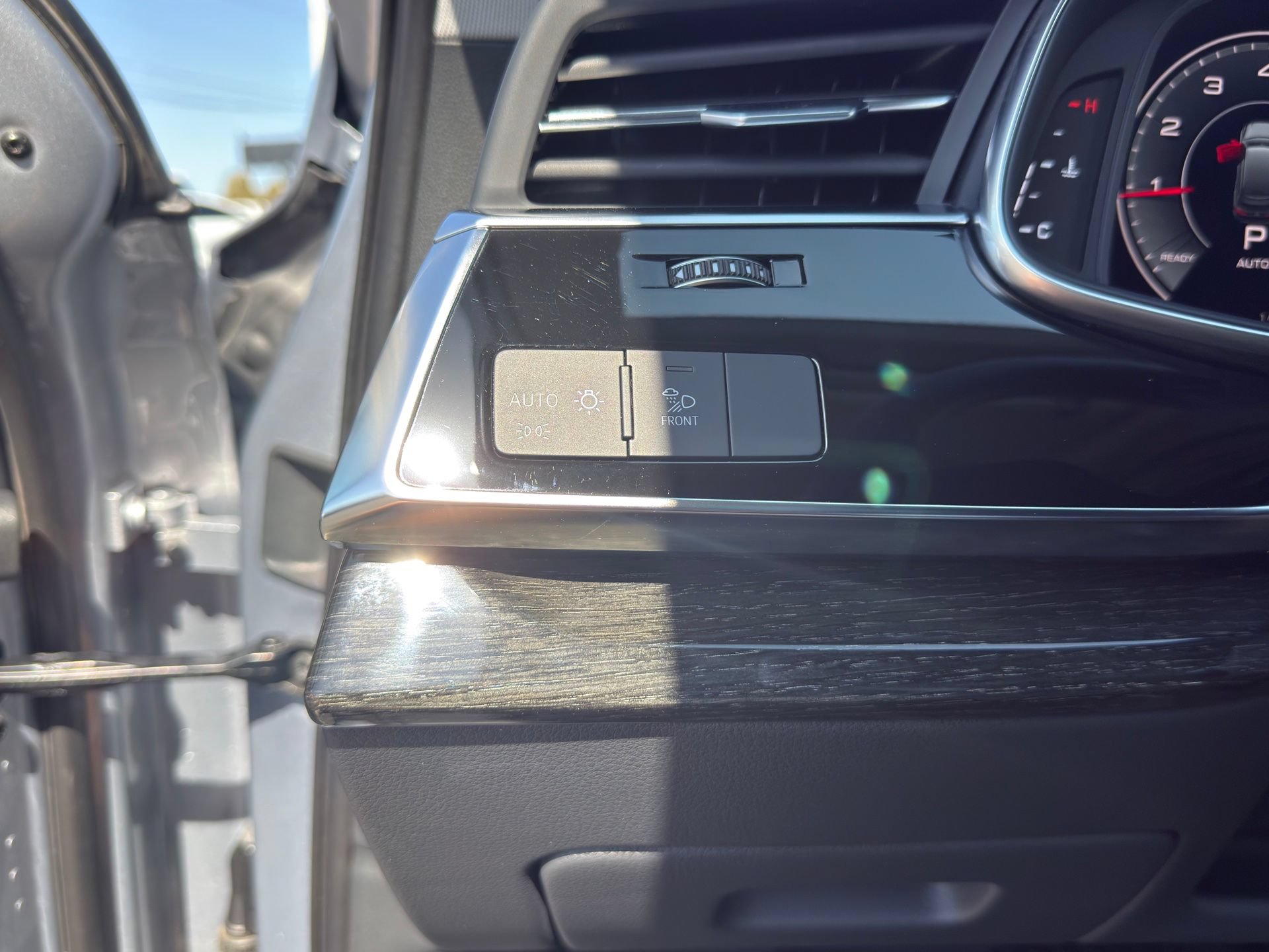 Certified 2022 Audi Q7 3.0T Premium AWD/4WD image 24