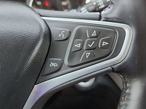 Used 2022 Chevrolet Equinox LT FWD image 18