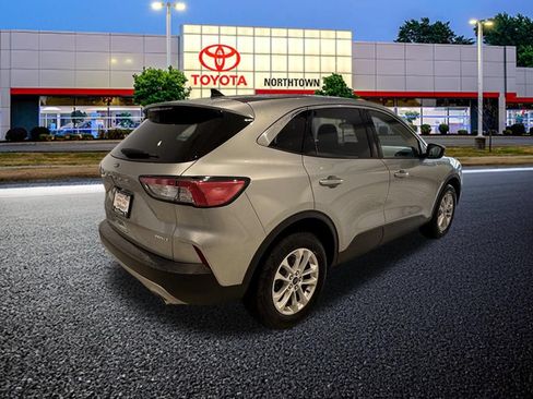 Used 2021 Ford Escape SE w/ Convenience Package AWD/4WD image 29