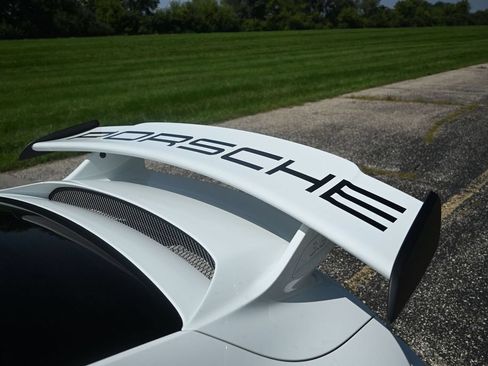 Used 2014 Porsche 911 GT3 RWD image 17
