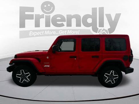 Used 2024 Jeep Wrangler Sahara w/ Dual Top Group image 8