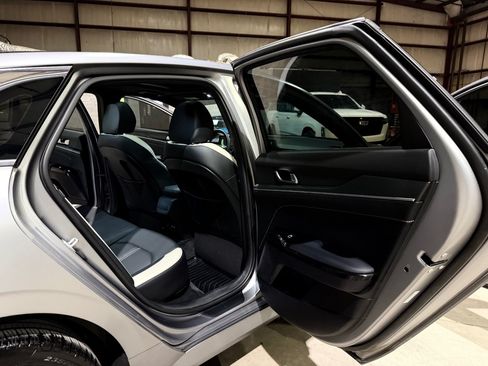 Used 2025 Kia K5 GT-Line w/ GT-Line Premium Package FWD image 21