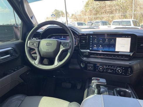 Used 2024 Chevrolet Silverado 1500 ZR2 w/ Dark Appearance Package AWD/4WD image 33