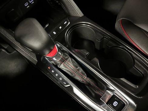 Certified 2025 Chevrolet TrailBlazer RS w/ Convenience Package image 25