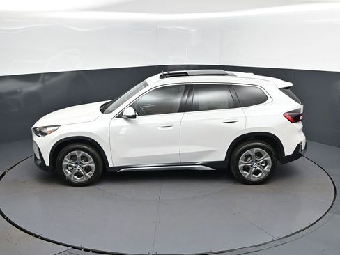 New 2026 BMW X1 xDrive28i w/ Convenience Package AWD/4WD image 32