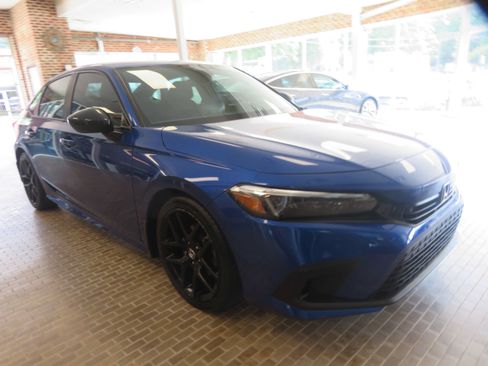 Used 2023 Honda Civic Sport image 57