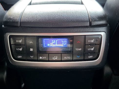 Used 2016 Toyota Highlander Limited Platinum image 21