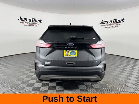 Used 2024 Ford Edge SEL image 8