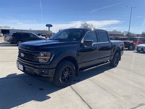 Used 2025 Ford F150 XLT w/ Equipment Group 302A MID image 2