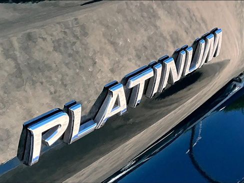 Certified 2025 Nissan Pathfinder Platinum w/ Cargo Package FWD image 10