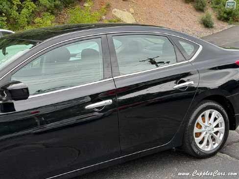 Used 2017 Nissan Sentra SV w/ Style Package FWD image 28