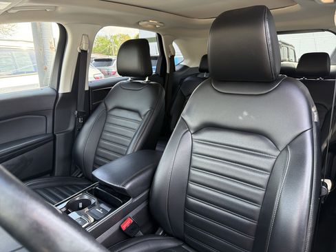 Used 2020 Ford Edge SEL w/ Convenience Package AWD/4WD image 9