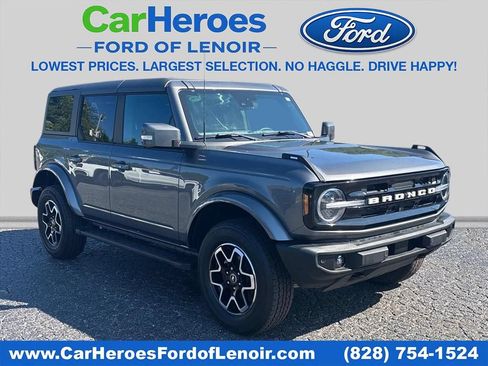Used 2023 Ford Bronco Outer Banks AWD/4WD image 1