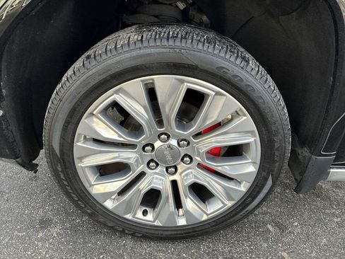 Certified 2020 GMC Sierra 1500 Denali w/ Denali Ultimate Package image 34