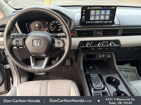 Used 2025 Honda Pilot EX-L image 15
