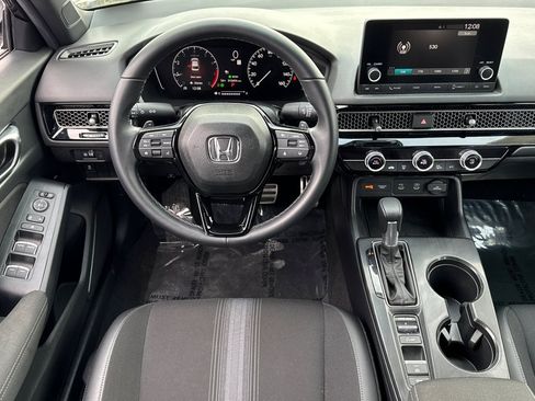 Used 2025 Honda Civic Sport image 28