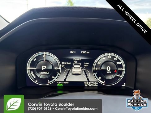 Used 2025 Mitsubishi Outlander SE AWD/4WD image 28