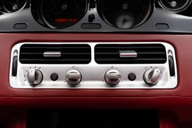 Used 2001 BMW Z8 RWD image 95