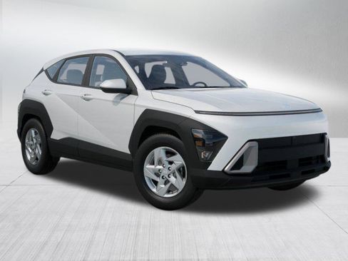 New 2026 Hyundai Kona SE image 2