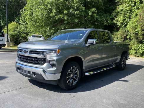 Used 2025 Chevrolet Silverado 1500 LT AWD/4WD image 5