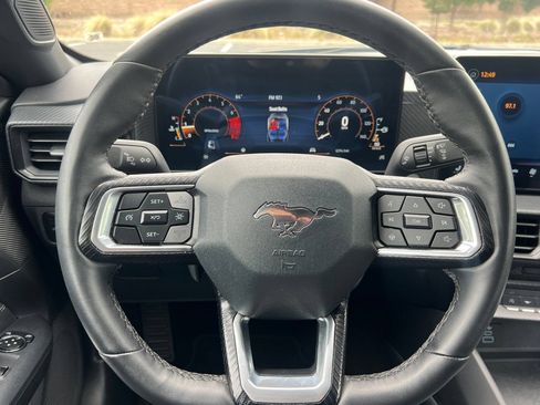 Used 2025 Ford Mustang Convertible RWD image 30