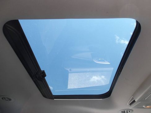 Used 2013 Buick Enclave Leather FWD image 6