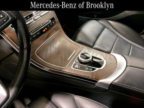 Certified 2018 Mercedes-Benz GLC 300 4MATIC image 17