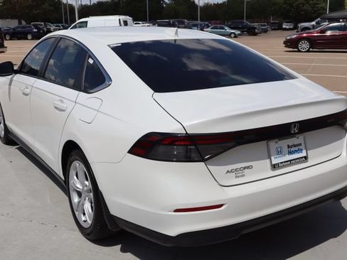 Used 2025 Honda Accord LX image 5