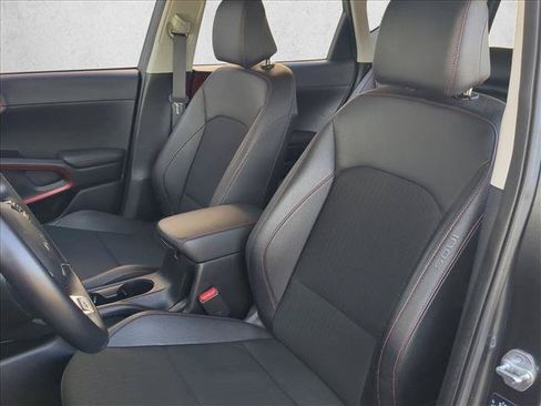 Used 2023 Kia Soul GT-Line FWD image 17