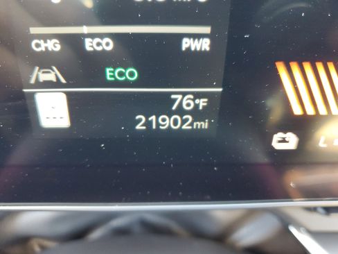 Certified 2025 Kia Carnival EX image 27