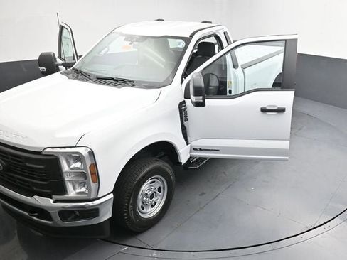 New 2026 Ford F250 XL image 33